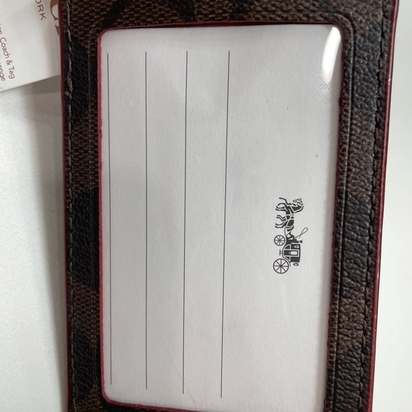 Coach Signature ID Lanyard - Picture 3 of 3